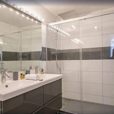 La Maison D'eden - Weekend / - Wifi / Tv