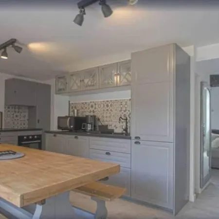 La Maison D'eden - Weekend / - Wifi / Tv *