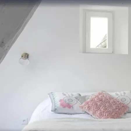 La Maison D'eden - Weekend / - Wifi / Tv 贝叶